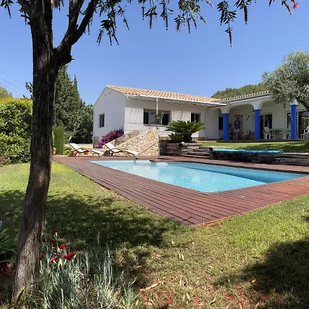 Les Columnes Villa Vespellá